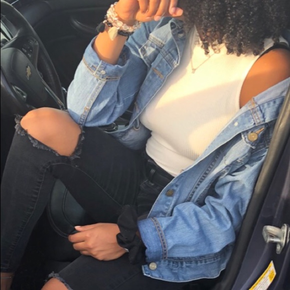 Jean jacket - Picture 5 of 5